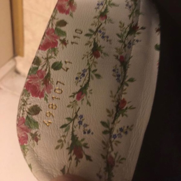 GUCCI LEATHER PLATFORM KNEE BOOTS - Picture 5 of 8